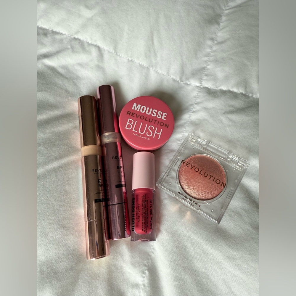 New Revolution Beauty, L'Oréal, and e.l.f. makeup bundle